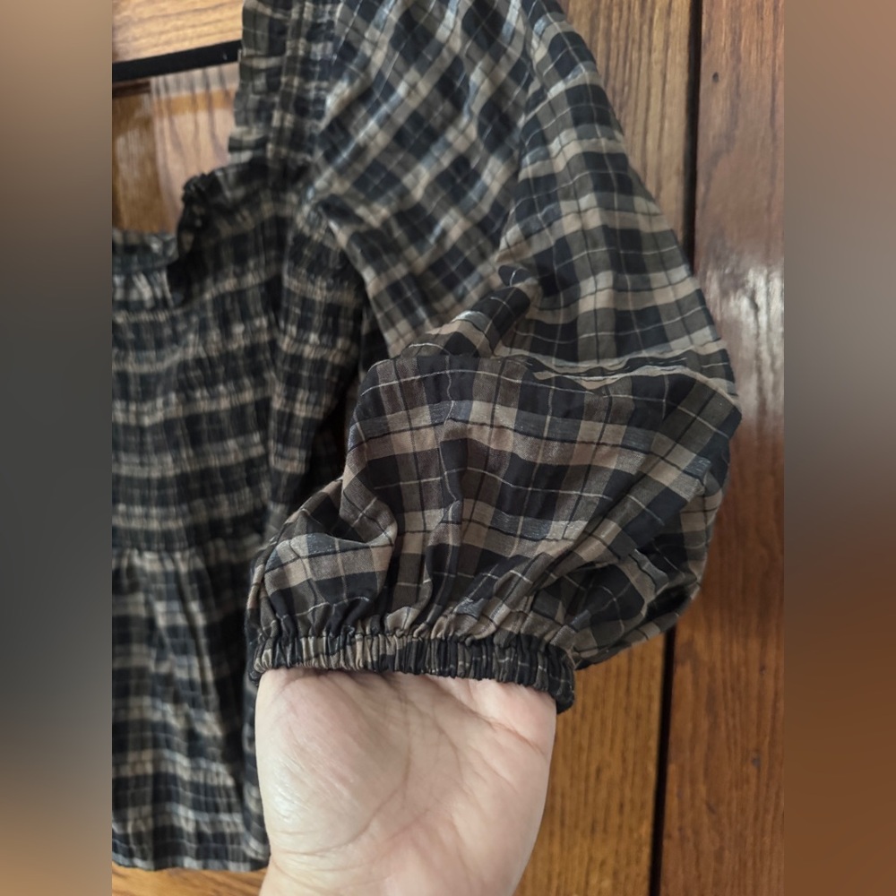 GANNI Checked Seersucker puff-sleeve blouse - Picture 3 of 6